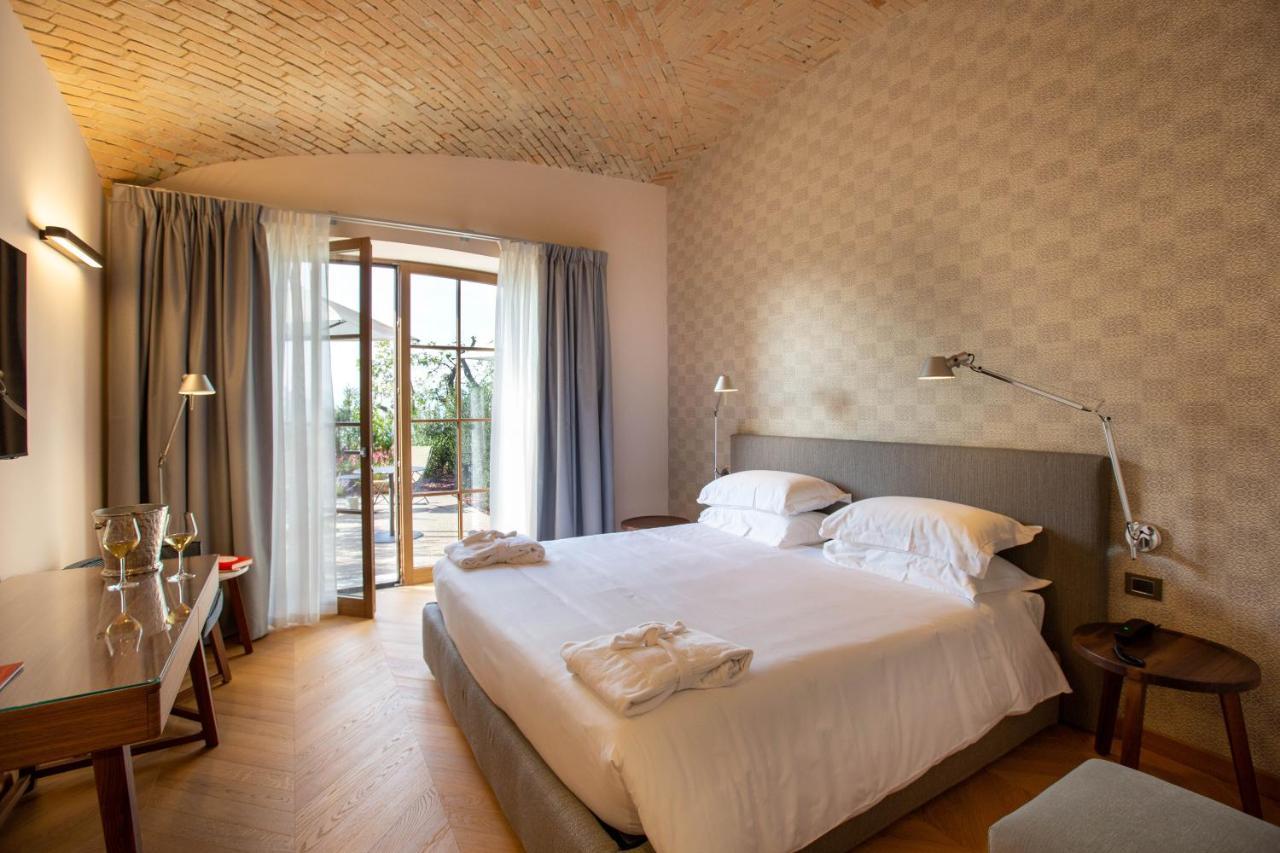 Villaggio Narrante - Cascina Galarej Serralunga d'Alba Exteriör bild