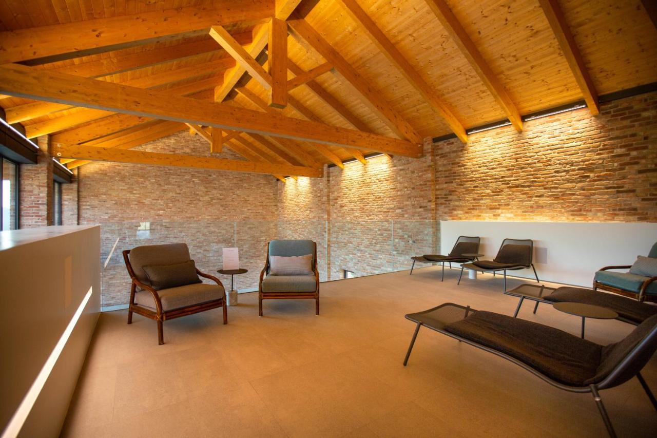 Villaggio Narrante - Cascina Galarej Serralunga d'Alba Exteriör bild